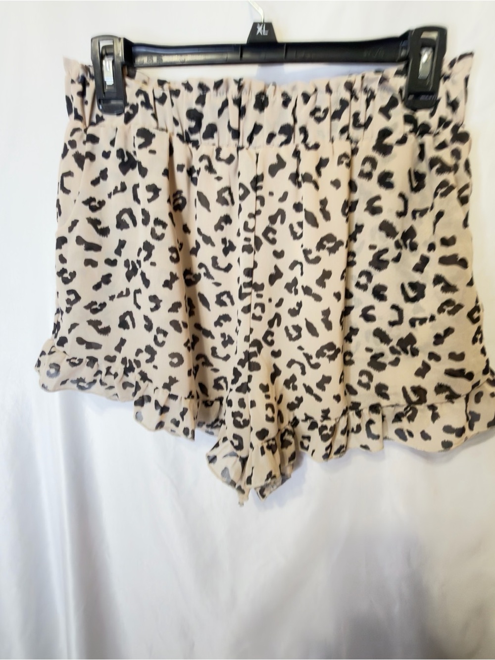 Harper Heritage Chic High Waist Leopard Print Shorts Size Medium